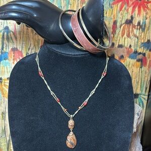 Enameled Metal Pendant 18”L Necklace w 3 Bangles 2.75”D Classy Bohemian EVC
